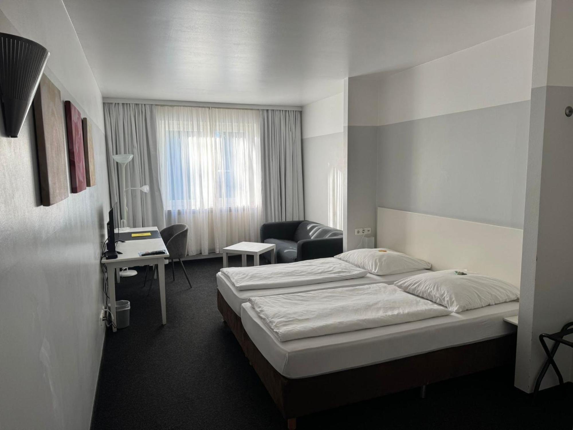 Hotel U Muelheim Free Parking Highspeed Wifi Muelheim an der Ruhr Luaran gambar